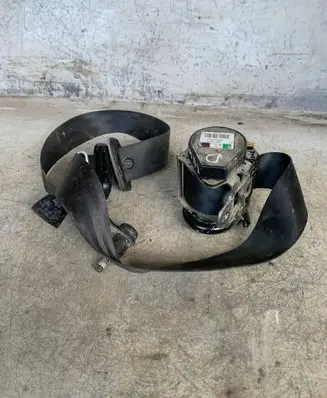 Ford C-MAX II Front seatbelt 615874800 006R000