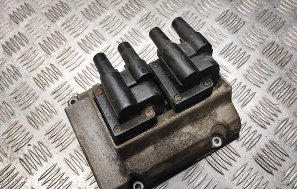 Renault Megane I High voltage ignition coil 7700273134 2526120