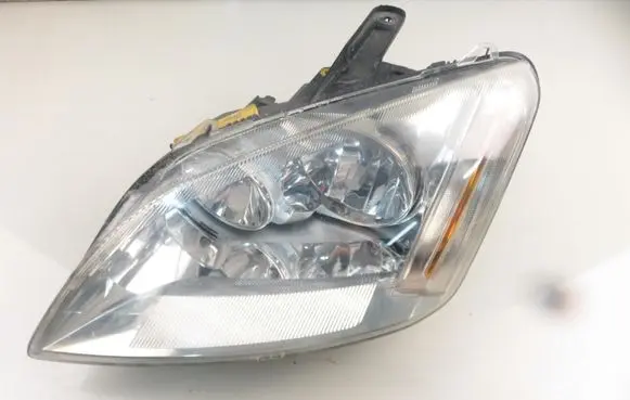 Ford Focus C-MAX Headlight/headlamp 3M5113006AH