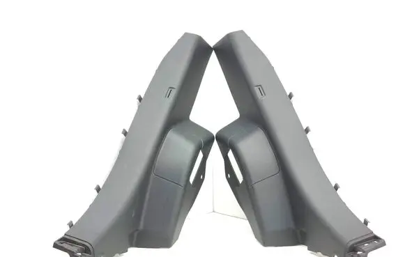 Trunk/boot side trim panel