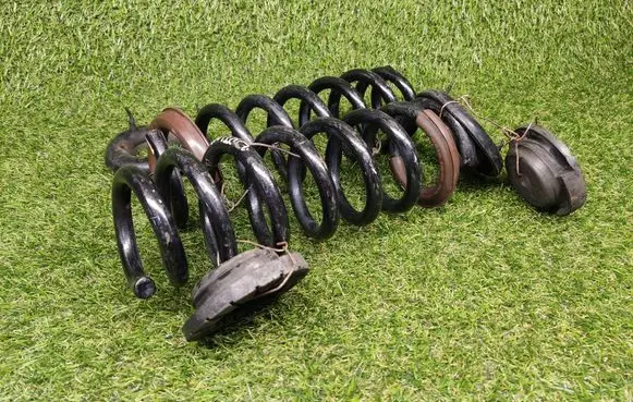 KIA Optima Rear coil spring 553413K000
