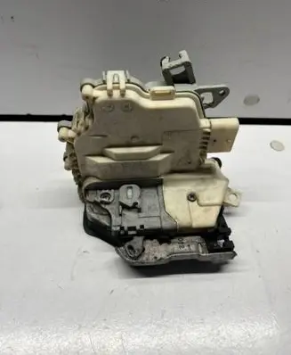 Audi A4 S4 B8 8K Front door lock 8J1837016C