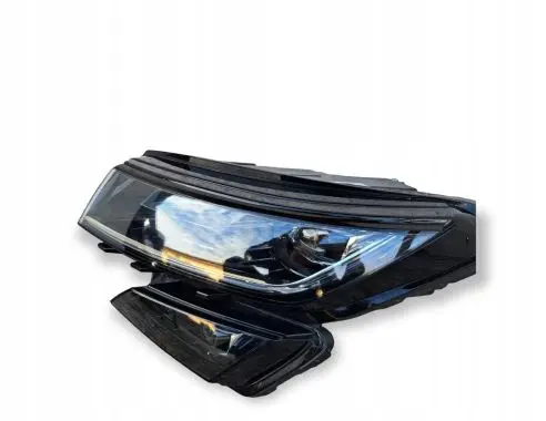 Skoda Kodiaq Headlight/headlamp 566941015E