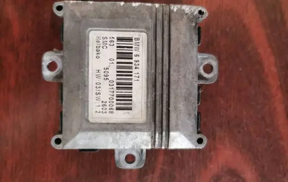 BMW 5 E60 E61 Xenon control unit/module 6934171 0317700068