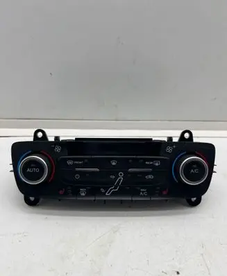 Ford Focus Climate control unit F1ET18C612DJ 0259A WZ8V105146
