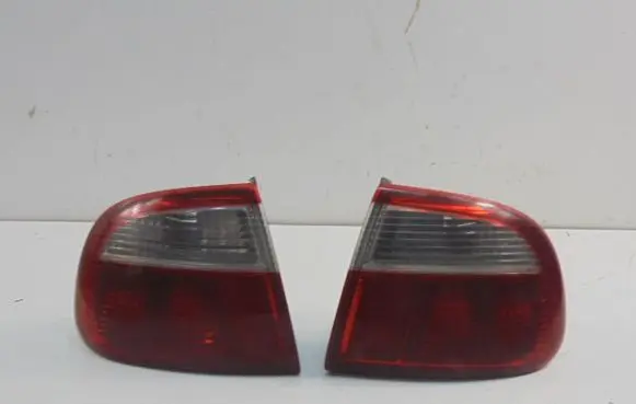 Seat Toledo II (1M) Rear/tail lights 1M5945095B
