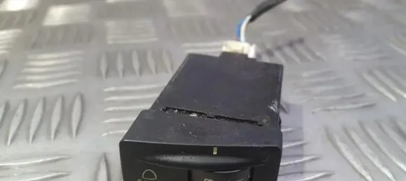 Hyundai Sonata Headlight level height control switch 60530