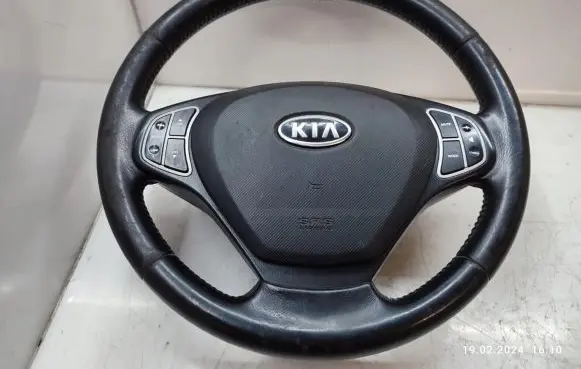 KIA Ceed Steering wheel