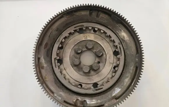 Volkswagen PASSAT B8 Flywheel 03L105266DP