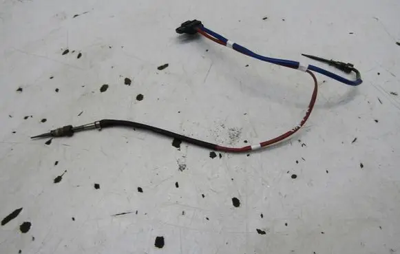 Renault Captur II Exhaust gas temperature sensor GMAUTO4574097