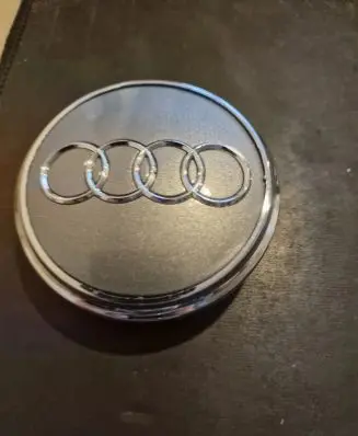 Audi A6 S6 C6 4F Original wheel cap