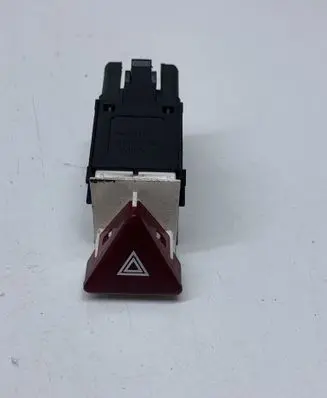 Volkswagen PASSAT B6 Hazard light switch 3C8953509