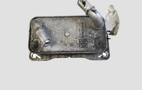 Volvo V60 Oil filter mounting bracket 31368636