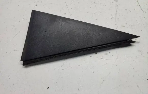 Hyundai i20 (BC3 BI3) Rear door glass trim molding 83831Q0000 BC35DRCAR