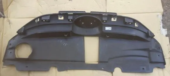 Hyundai ix35 Front bumper upper radiator grill