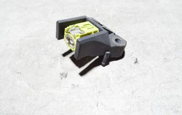 Lexus IS 220D-250-350 Airbag deployment crash/impact sensor 8917353040