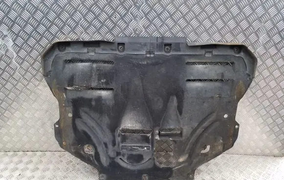 Ford Kuga II Engine splash shield/under tray
