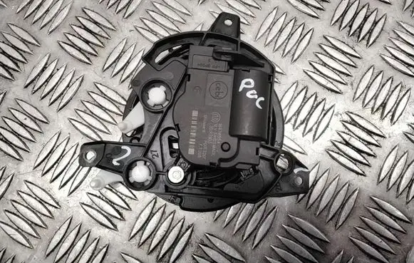 Chrysler Pacifica Air flap motor/actuator 16478554