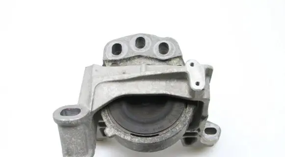 Mazda CX-5 Engine mount bracket KD45K1442