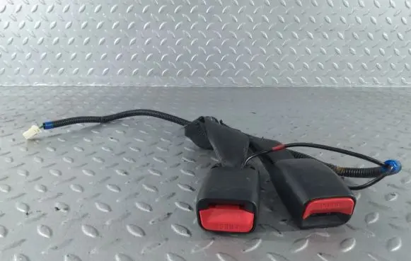 KIA Optima Middle seatbelt buckle (rear) 898302T300VA 898302T300