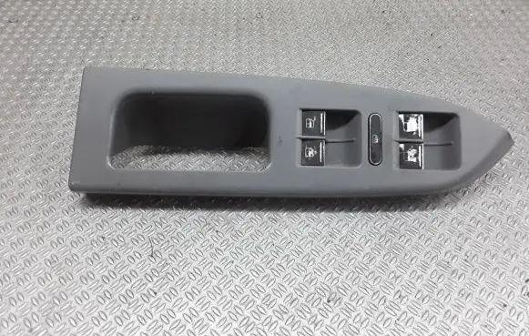 Volkswagen Touran I Electric window control switch 1K4959857