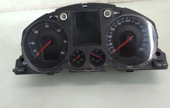 Volkswagen PASSAT B6 Speedometer (instrument cluster) 3C0920871K