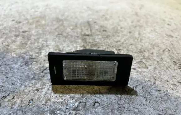 Skoda Fabia Mk3 (NJ) Number plate light 5N0943021B