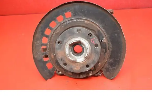 Audi Q7 4L Front wheel hub spindle knuckle 7L8505435A