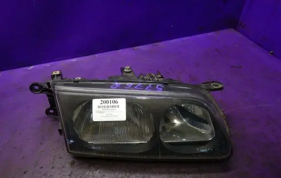Mazda 626 Headlight/headlamp