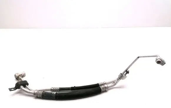 Tesla Model X Air conditioning (A/C) pipe/hose 1037334-00-B
