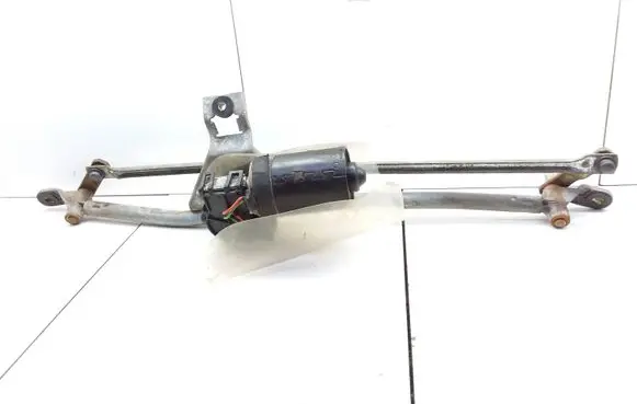 Volkswagen Caddy Front wiper linkage and motor 1L0955119 9390332376