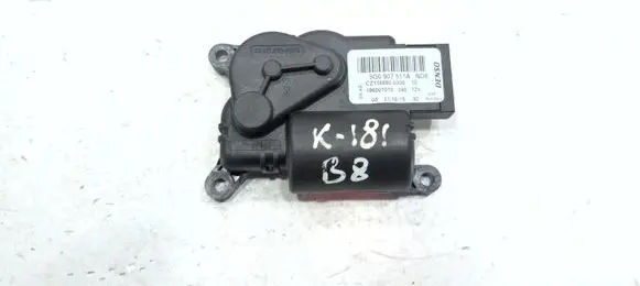 Volkswagen PASSAT B8 Air flap motor/actuator 5Q0907511A CZ1168806900 186001010