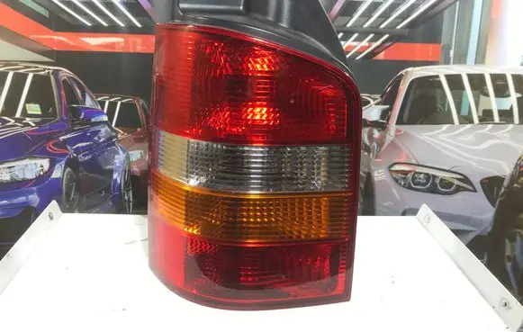 Volkswagen Transporter - Caravelle T5 Rear/tail lights 7H0945095J