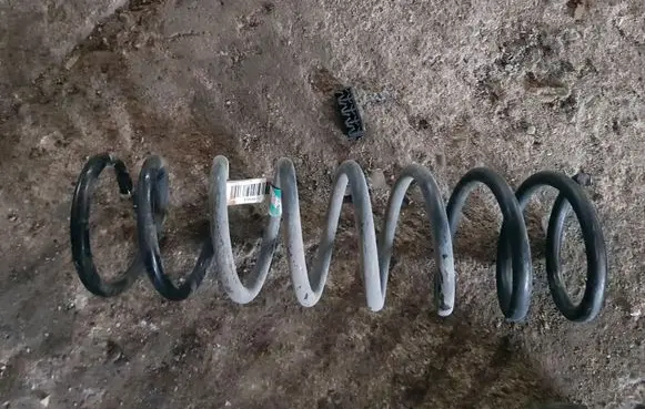 Ford Focus Rear coil spring BV615560NGE
