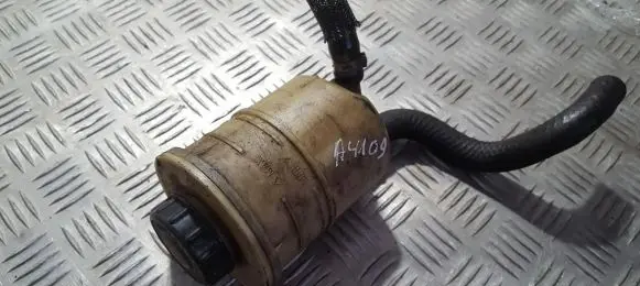 Peugeot 807 Power steering fluid tank/reservoir