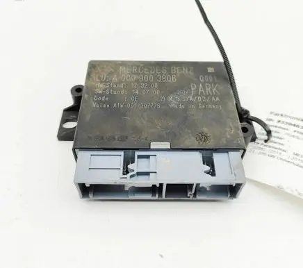 Mercedes-Benz C W205 Parking PDC control unit/module A0009003806