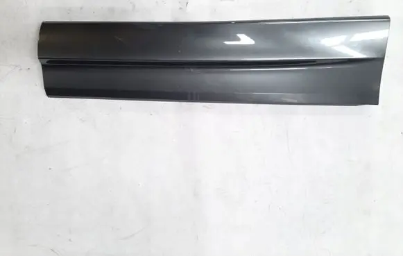Audi RS Q8 Trim molding 4M8853970D