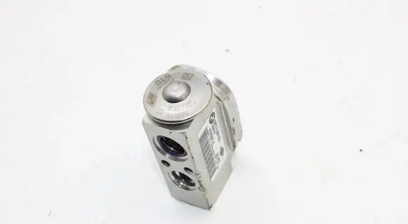 BMW M4 F82 F83 Air conditioning (A/C) expansion valve 9289832