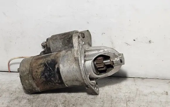 Subaru Impreza II Starter motor 23300AA390