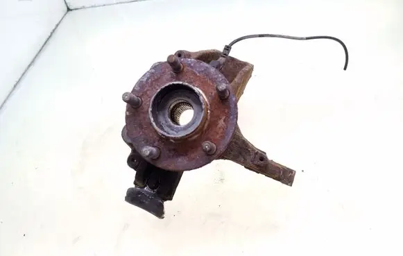 Ford Focus Front wheel hub spindle knuckle 3M513K171