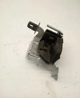 BMW 3 F30 F35 F31 Parcel shelf load cover mount bracket 7268030