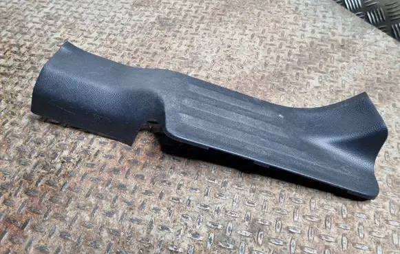 Nissan X-Trail T32 Rear sill trim cover 769534CE0A
