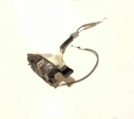 Opel Mokka B Front door lock 16942582