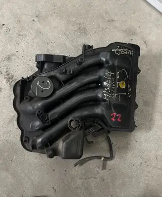 Volkswagen Golf IV Intake manifold 06A133203CD