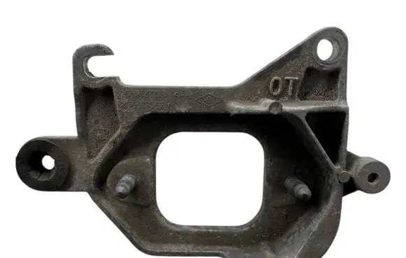 Renault Talisman Gearbox mounting bracket 112221641r