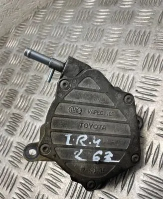 Toyota RAV 4 (XA30) Vacuum pump 24050780
