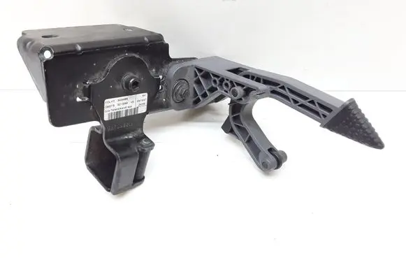 Volvo C70 Convertible roof lock/latch 9466689 9213999
