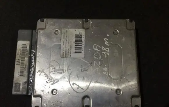 Mazda 626 Engine control unit/module f7ff12a650bj cvn8