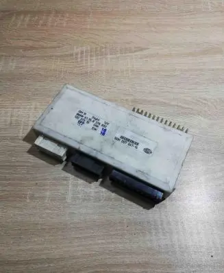 BMW 5 E39 Comfort/convenience module 8376692