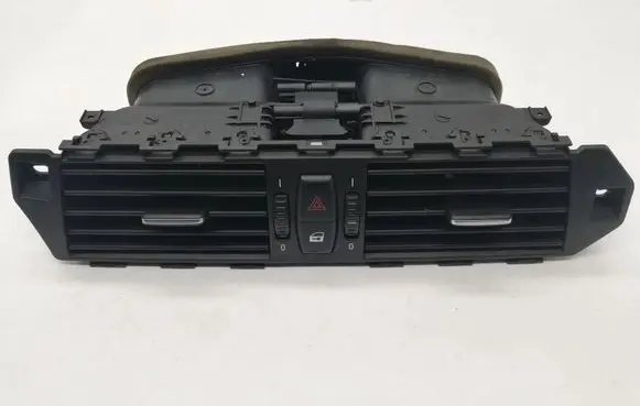 BMW 5 E60 E61 Dashboard air vent grill cover trim 6910734